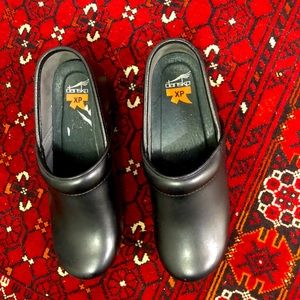 Dansko size 8